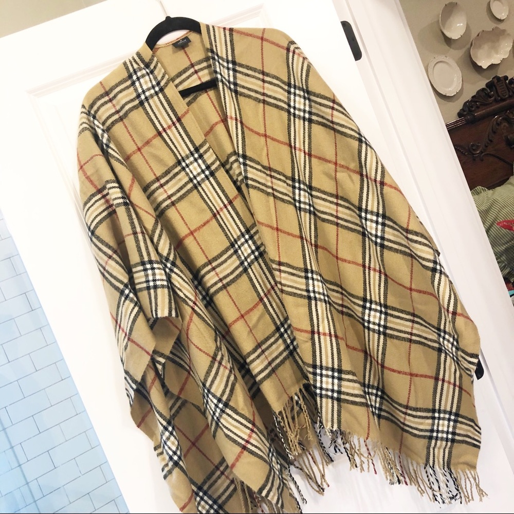 Sweater poncho